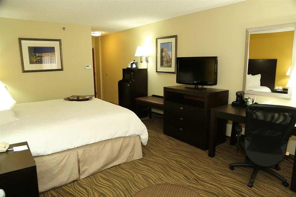 Hampton Inn Nashville-I-24 Hickory Hollow Room photo
