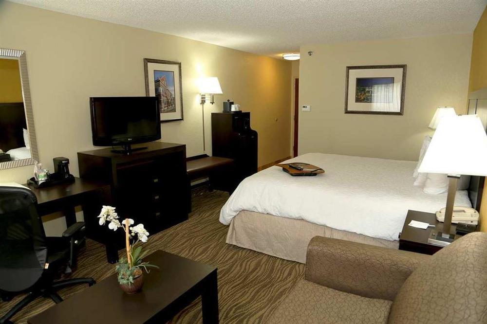 Hampton Inn Nashville-I-24 Hickory Hollow Room photo